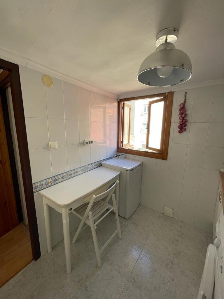 Pisito En Pleno Centro Apartment Santander Exterior photo