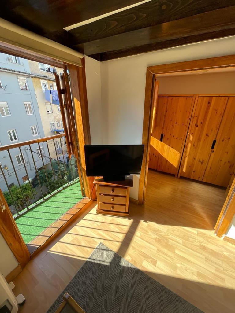 Pisito En Pleno Centro Apartment Santander Exterior photo